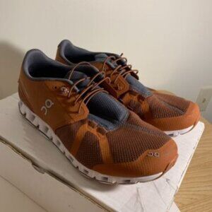 K63. On Cloud Running Shoes- Grey/Orange, Mens Running Shoes- US 8 Men's